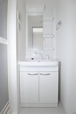 【独立洗面台】 | レオンヴァリエ都島北通