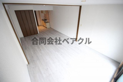 【洋室】 | ティファニーハイツ