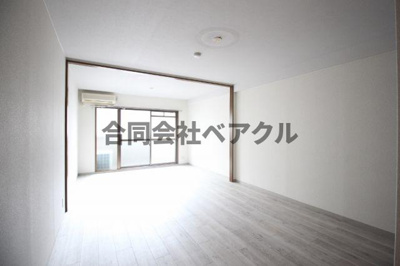 【寝室】 | ティファニーハイツ