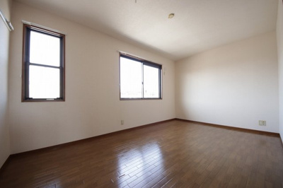 【洋室】 | グリーンテラス長野　B