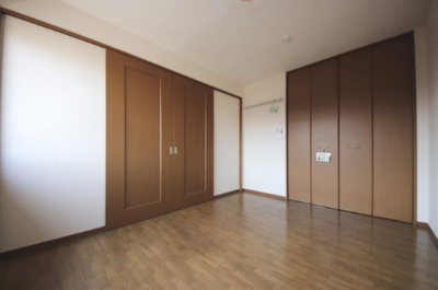 【寝室】 | グリーンテラス長野　B