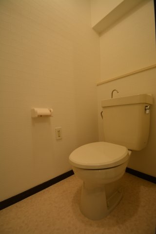 【トイレ】 | クレベール千防 | トイレもきれいです