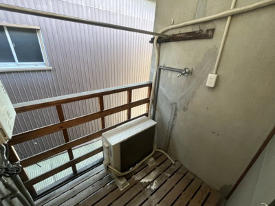 【バルコニー】 | ロイヤル庄内