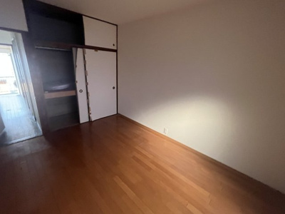 【居間・リビング】 | ロイヤル庄内