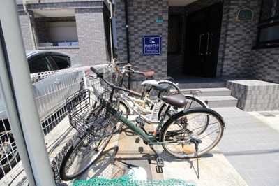 【その他共用部分】 | グレイス阪南 | 駐輪場