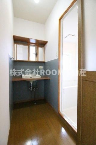 松元町貸家の居間・リビング