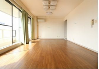 【居間・リビング】 | ジュネス小田原 | リビングです。　※参考写真です