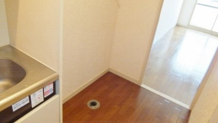ジュネス市川|室内洗濯機置き場