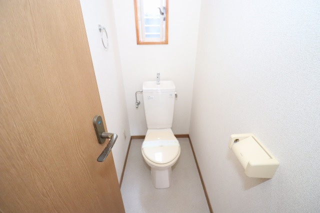 シーズのトイレ|トイレも気になるポイント
※間取り反転の場合あり、内装が若干異なる場合がございます