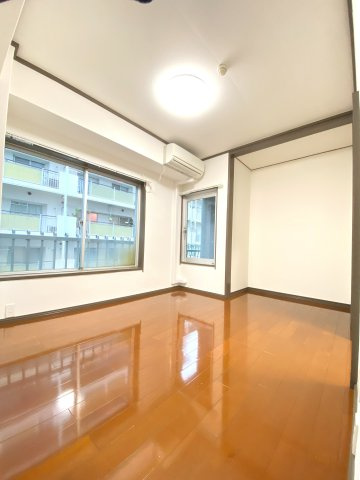 【寝室】 | エフビル | 空室時の撮影画像です。