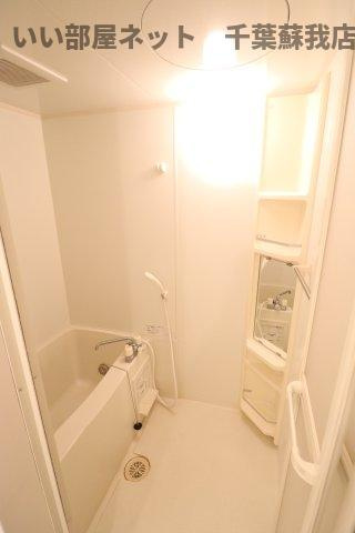 コモド　B棟の浴室|ゆったり過ごせるお風呂です