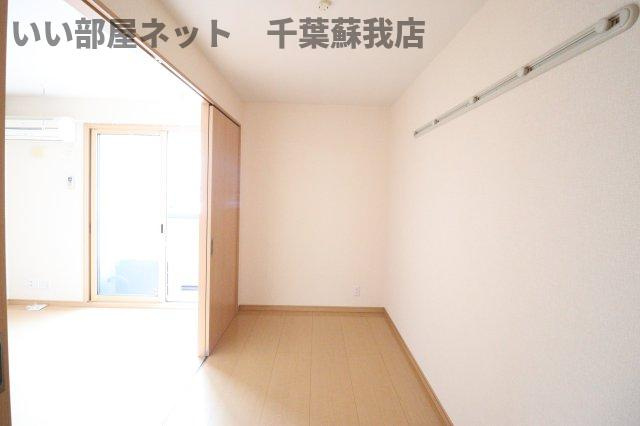 コモド　B棟の洋室|ゆったりした洋室です