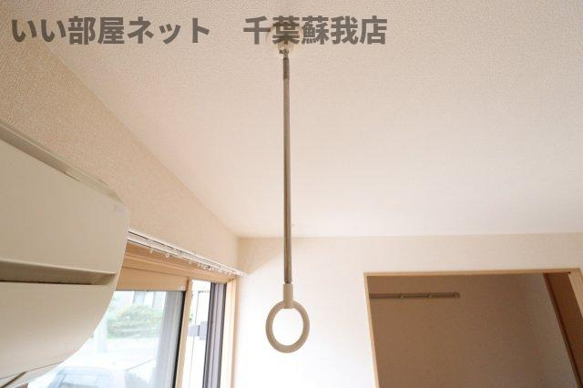 コモド　B棟のその他|室内物干