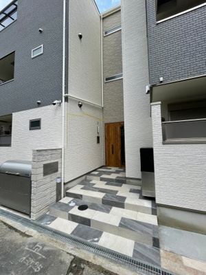 【エントランス】 | クリエオーレ吉田下島