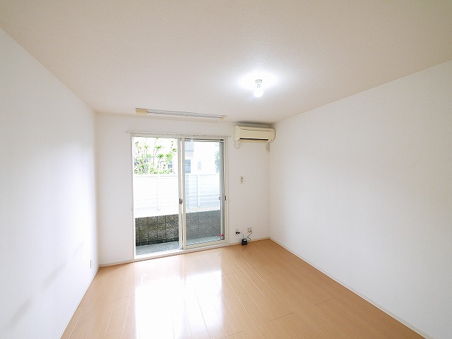 リビングタウン新大宮　Ａ棟の居間・リビング|使いやすいリビングです