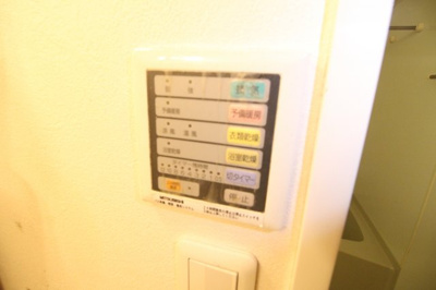 【設備】 | プライムタワー阿倍野４０ | 浴室乾燥付で雨の日の洗濯に便利