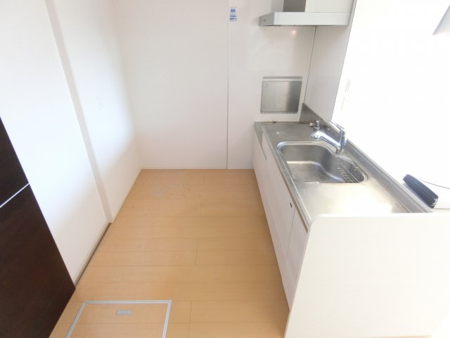 ファミーユ・Mのキッチン|同物件別部屋イメージ写真