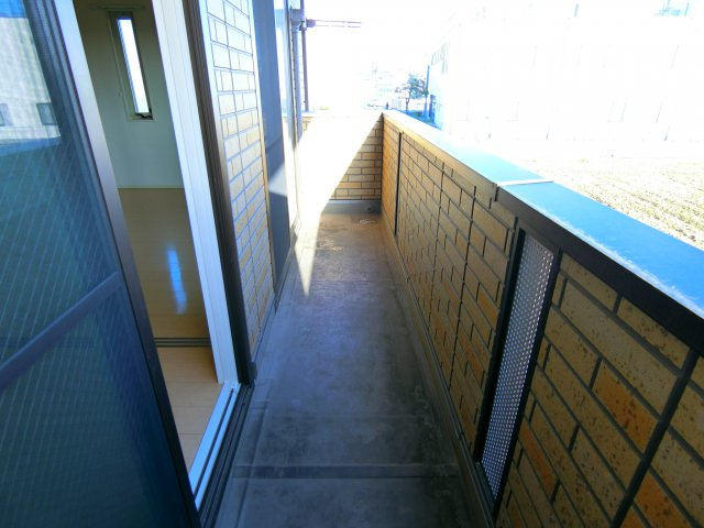 ファミーユ・Mのバルコニー|同物件別部屋イメージ写真