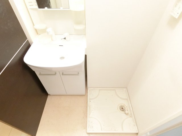 ファミーユ・Mの洗面所|同物件別部屋イメージ写真