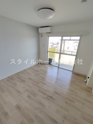 【居間・リビング】 | 朝日マンション
