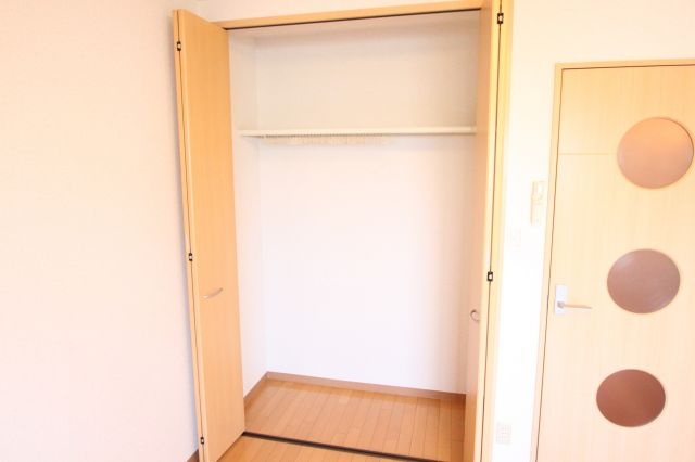 セレブ小若江の収納