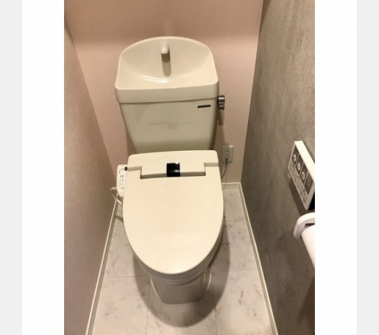 【トイレ】 | ウェルスクエアイズム三軒茶屋