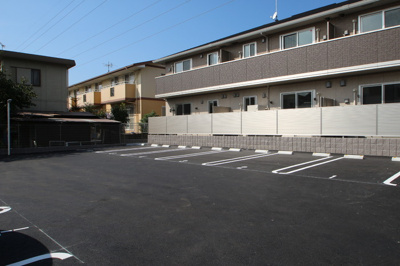 【駐車場】 | Livable House | 駐車場