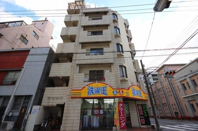 マントク橋本町の外観