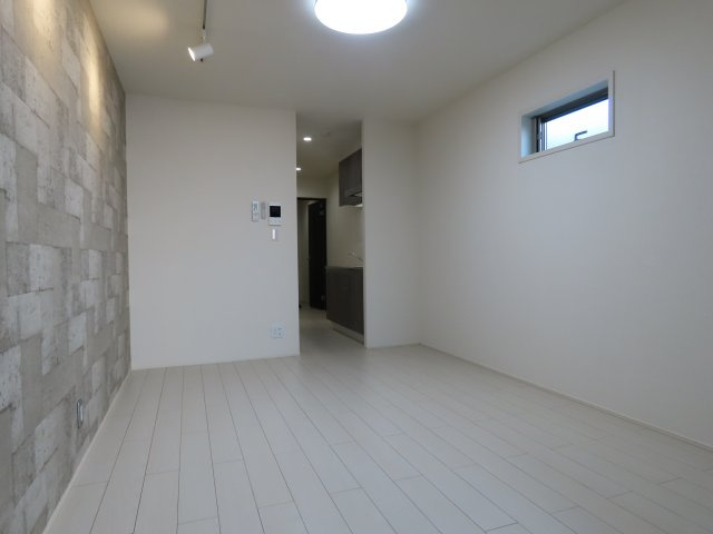 フジパレス十三公園西の洋室