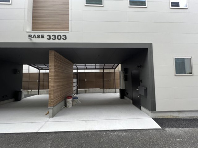 【エントランス】 | BASE　3303
