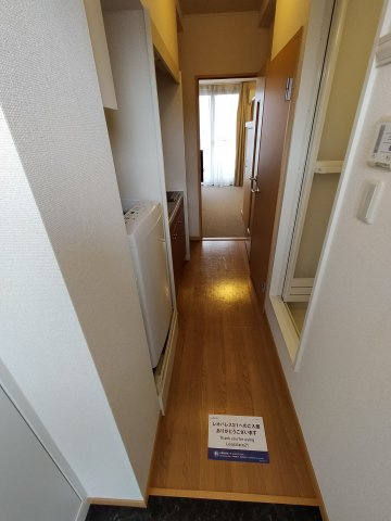 【玄関】 | レオパレス上三ツ島