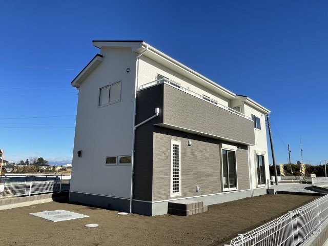 藤岡市小林第10（全1棟）1号棟の外観|外観もきれいです