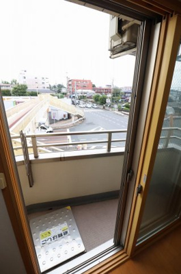 【バルコニー】 | 倉田ビル