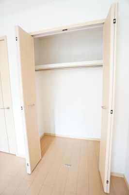 【収納】 | フォレストタウンⅡ | ※同物件・反転タイプの写真です。