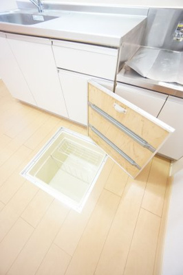 【収納】 | フォレストタウンⅡ | ※同物件・反転タイプの写真です。