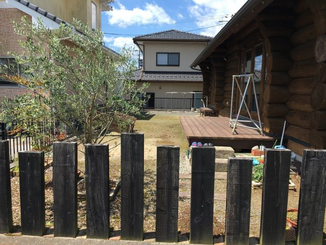 洋向台2丁目　中古一戸建ての庭