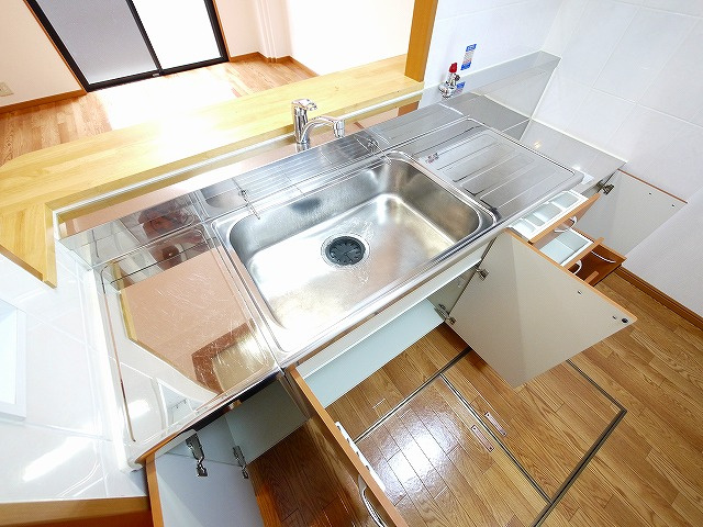 トウケンコーポ桜井南のキッチン|キッチンでお料理をお楽しみください