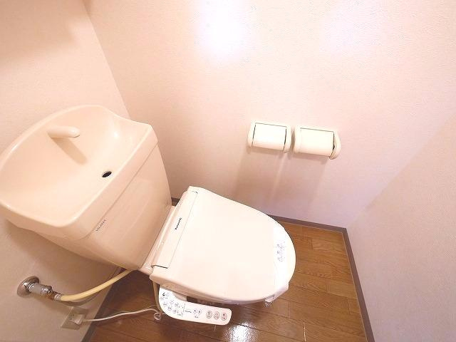 トウケンコーポ桜井南のトイレ|トイレもきれいです