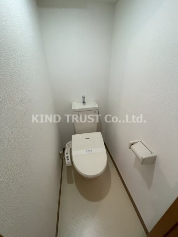 メゾンドール天神橋のトイレ|落ち着いたトイレです