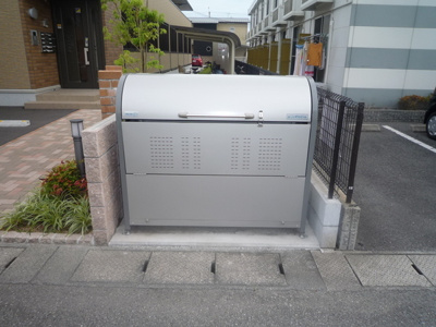 【エントランス】 | メゾンドコンフォート | ゴミBOX