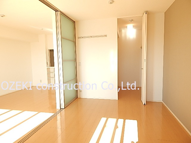 ゴールドパストラルVの寝室|※写真は中部屋のもの