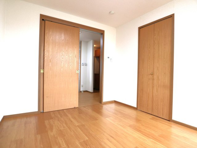 サンエステート　Ａの洋室