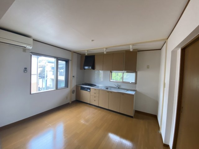 M'S FLATの居間・リビング