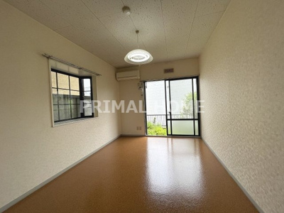 【居間・リビング】 | グレイスフラッツ