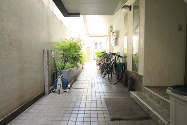 【エントランス】