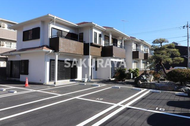 コートスクエア