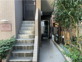 【エントランス】
