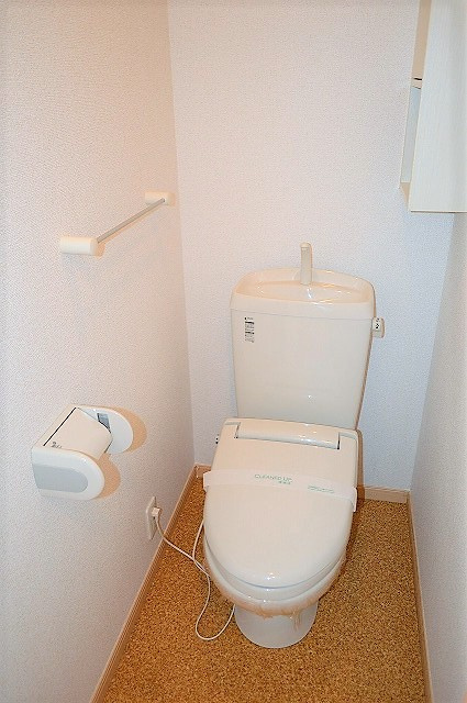 ラフォーレ西砂のトイレ|※別部屋のイメージ写真です。