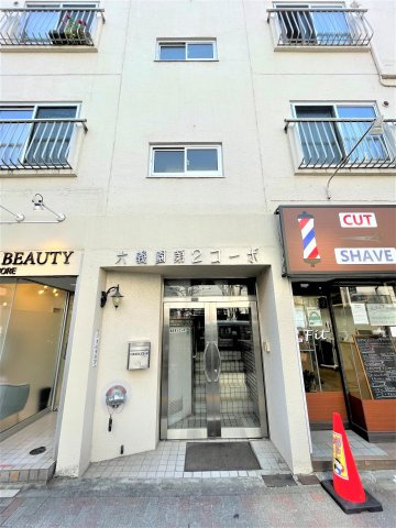 【エントランス】