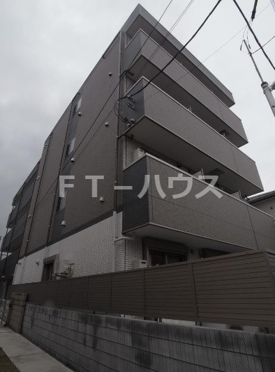 アルカンシエル幕張の外観